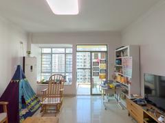 桂芳园六期 4室2厅109.78m²精装修