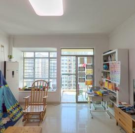桂芳园六期 4室2厅109.78m²精装修