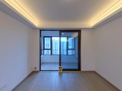 金地格林传奇 3室2厅102m²精装修