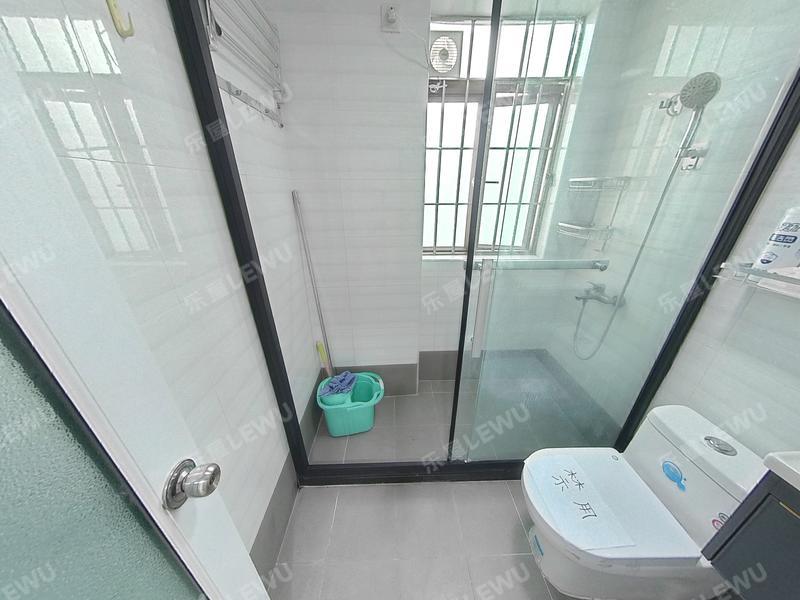 中山东城花园卫生间照片_东城花园 2室2厅88.6m²整租