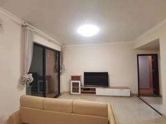 融湖中心城二期 3室2厅88m²整租