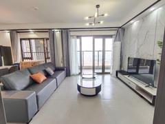 壹成中心三区 4室2厅117m²整租