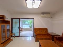 英郡年华花园二期 5室2厅98.01m²满五年