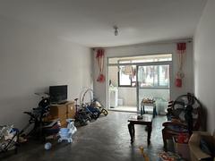 裕溪河畔 3室2厅141m²毛坯