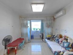 富城花园 2室2厅70m²精装修