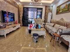 中粮锦云花园 4室2厅132m²整租