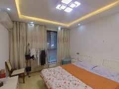 和昌都汇华府 2室1厅99.82m²精装修