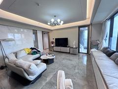 新天鹅堡三期 3室2厅123m²整租