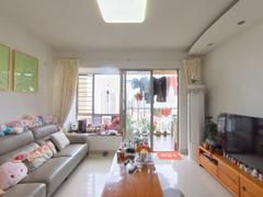 桂芳园六期 3室2厅94.01m²满五年