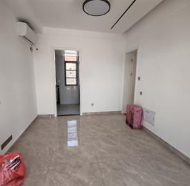 南门商业巷 5室3厅178m²精装修