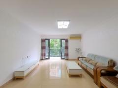 百仕达花园 3室2厅113.93m²精装修