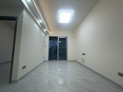 京基御景时代大厦 2室2厅80m²整租