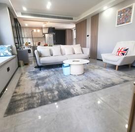新天鹅堡三期 3室2厅122m²整租