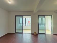 润城中心 3室2厅109m²精装修