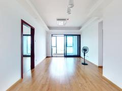 传麒东湖名苑 3室2厅99m²整租