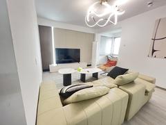 景发花园 4室2厅104m²整租