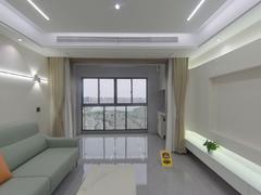 冠徽苑 3室2厅97m²精装修