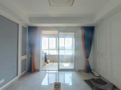 丽丰铂羽公馆 3室2厅104m²精装修