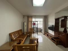 南岭花园 3室2厅88m²整租
