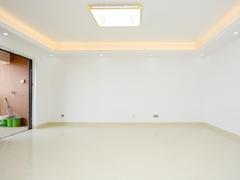 前海时代 3室2厅132.23m²精装修