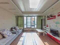 东湖山庄碧云阁 4室2厅149.02m²精装修
