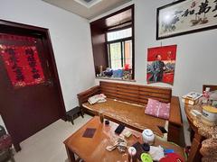 宝翠园 2室2厅66m²精装修