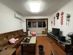龙园山庄 3室2厅79.96m²整租