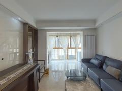 佳源巴黎都市3期 3室2厅121m²精装修