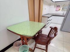 鸡鸣山庄 2室1厅48m²精装修