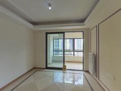 金科博翠天辰 3室2厅104m²精装修