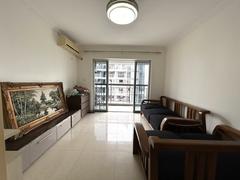 信和爱琴居 3室2厅83.48m²整租电梯高层立马入住