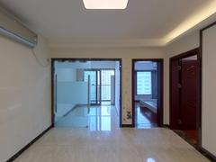 天玺1号 4室2厅61.84m²整租
