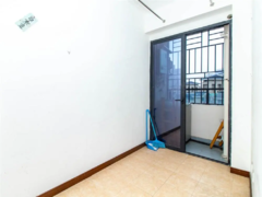 翡翠公寓 2室1厅38m²整租