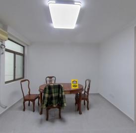 琥珀东村 杏花公园旁 2室1厅72.15m²满五年 随时看房