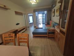 天玺1号 3室2厅61.79m²整租