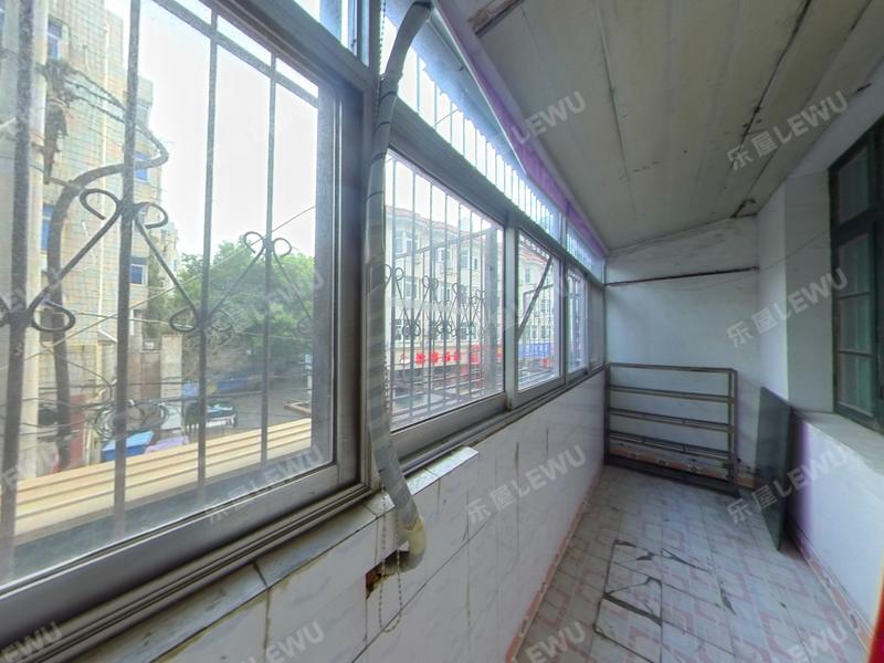 巢湖巢州开发楼阳台照片_巢州开发楼 3室2厅87m²普通装修