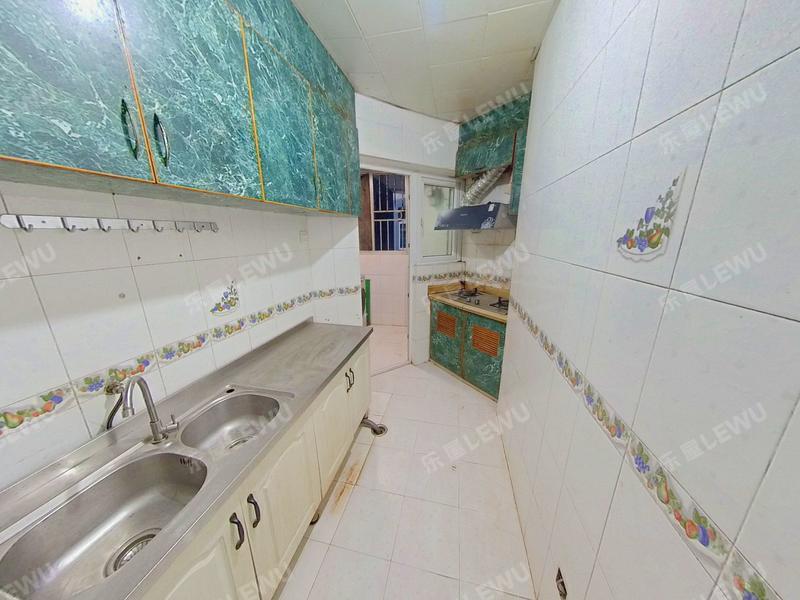 深圳新亚洲花园厨房照片_新亚洲花园 新出房源，户型方正，花园中间，住家安静舒适