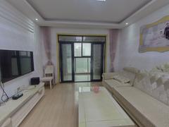 中央领域 3室2厅114m²精装修