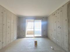 丽丰铂羽公馆 3室2厅114m²普通装修