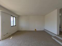 康城水云间 3室2厅151m²毛坯