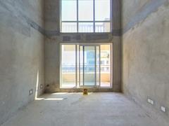 丽丰铂羽公馆 5室2厅151.58m²毛坯