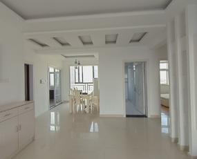 天瑞凤鸣花园 3室2厅115m²普通装修