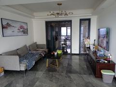 水榭春天3期 4室2厅143m²整租