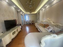 鸿荣源尚峰 3室2厅74.7m²整租