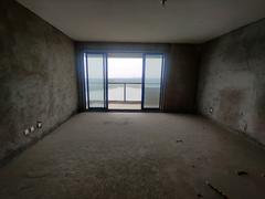鹭山湖别墅 4室2厅236m²毛坯