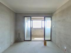 金鹏珑璟台 3室2厅94.56m²毛坯