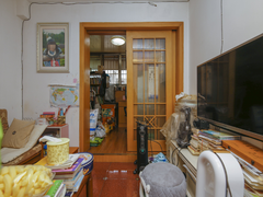 西柏果园 3室2厅60m²满五年