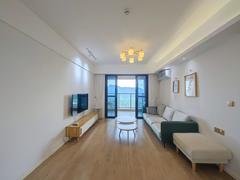 中海天钻 3室2厅110m²整租