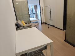 英郡年华三期 2室1厅56m²整租