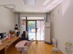 文一陶冲湖城市广场 3室2厅90.77m²精装修